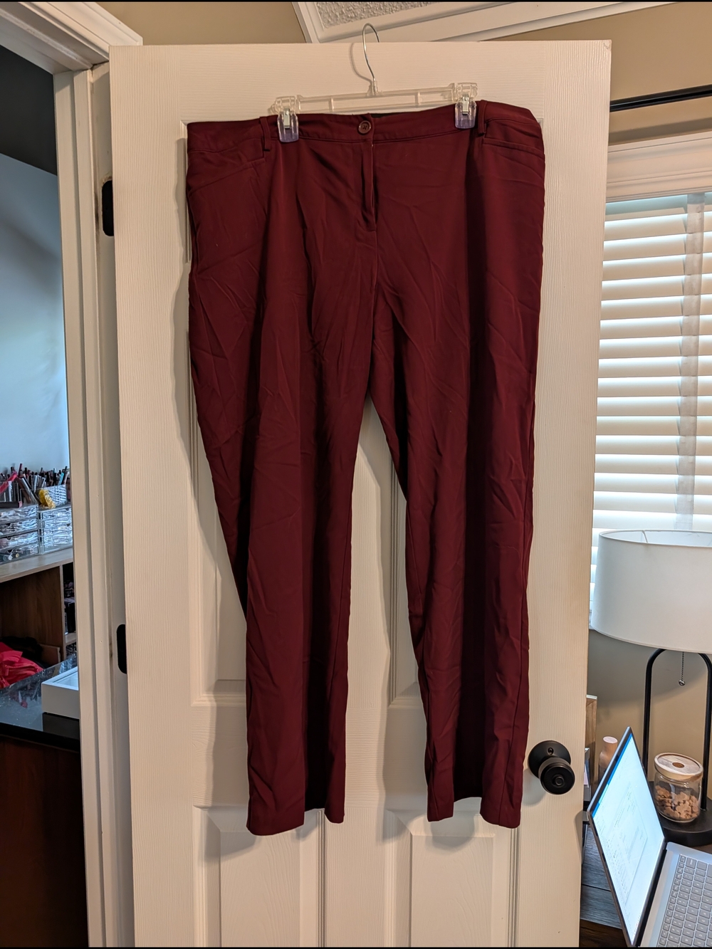 Apt. 9 Women’s Boot Cut Pants in Burgundy Size 18W